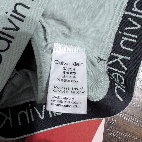 Calvin Klein Mint Bralette - NWT! - Picture 5 of 5